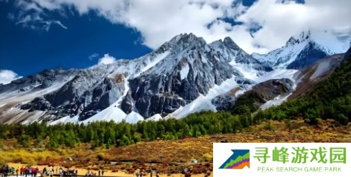 黄三色与红三色：色彩搭配的魅力及应用技巧